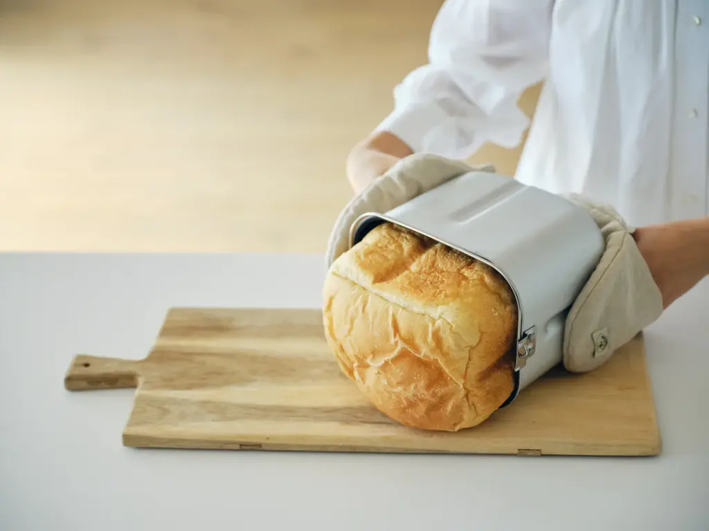 シロカのホームベーカリーシリーズ全ラインナップのパンケースをセラミックコーティングに変更！ 画像 4