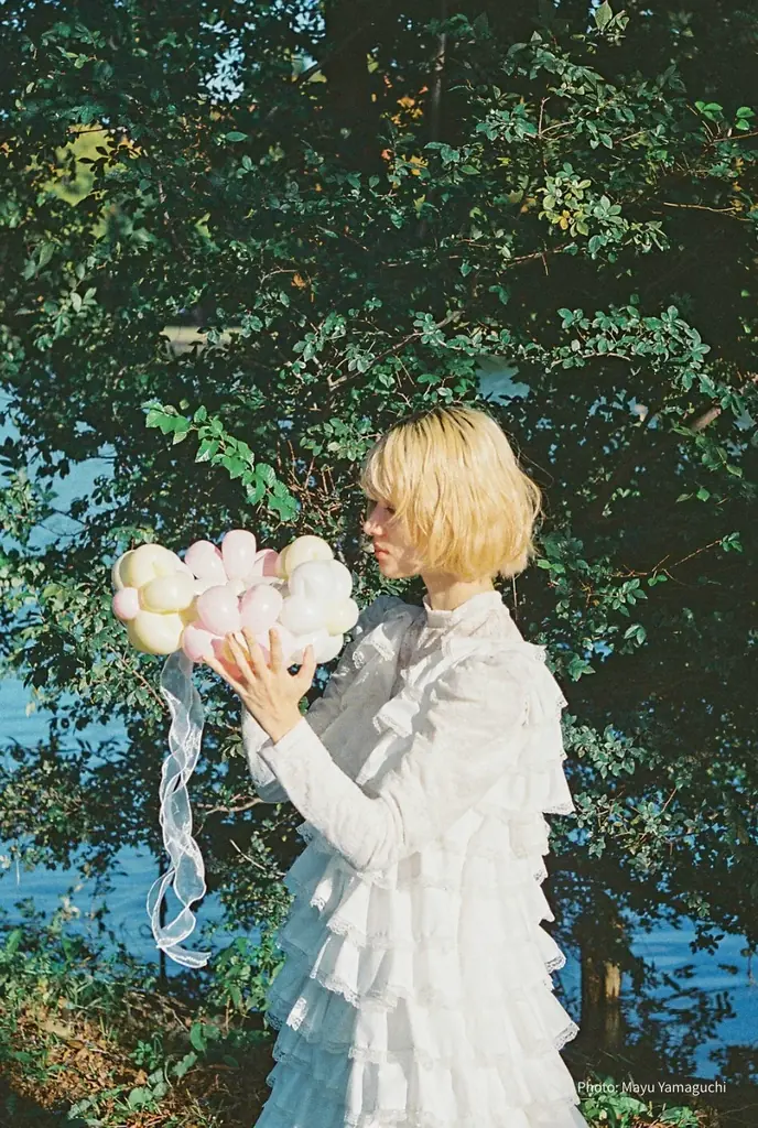 累計1万本の制作実績はお客さまとの信頼の証。バルーンフラワーブーケ™専門店『Ballooms（バルームス）』が培ったアート技術を次なる表現者へ。オンラインで分かち合う、学びの時間をはじめます。 画像 6