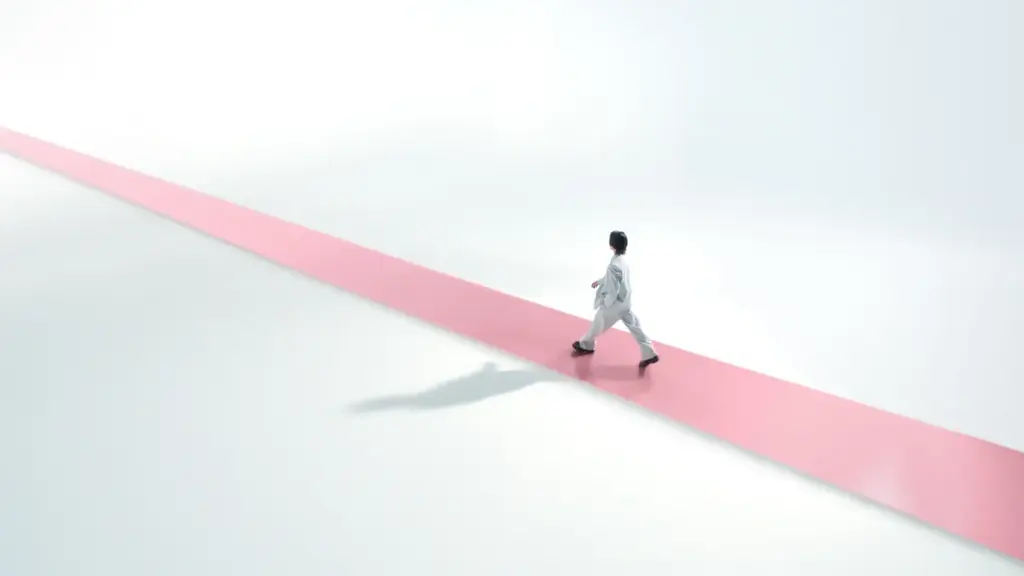 アンバサダー山下智久さん出演！ヘアケアブランドStraine新CM「なりたい髪に、まっすぐ」篇／「ストレート→アレンジ」篇 4月1日公開 画像 3