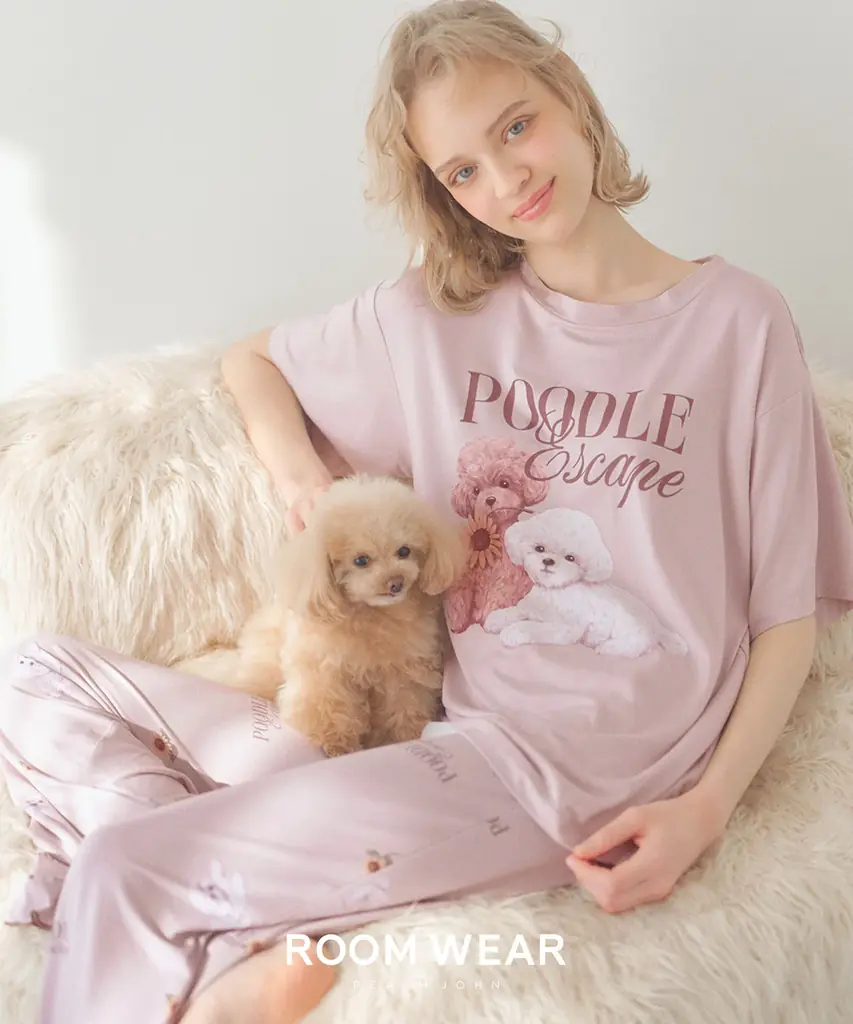 【PEACH JOHN ROOM】プードルたちの愛らしい姿や夏のシンボルひまわりの花をモチーフにしたサマールームウェア「Poodle Collection」を発売。 画像 11