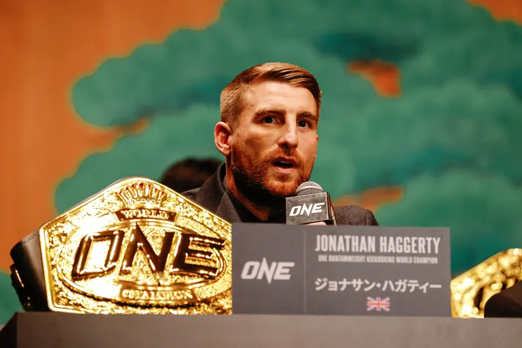 「ONE SAMURAI キックオフカンファレンス」開催事後レポート 　引退試合に臨む武尊選手とロッタン選手が登壇！両者ともに「必ず勝つ」と力強く宣言。 画像 9