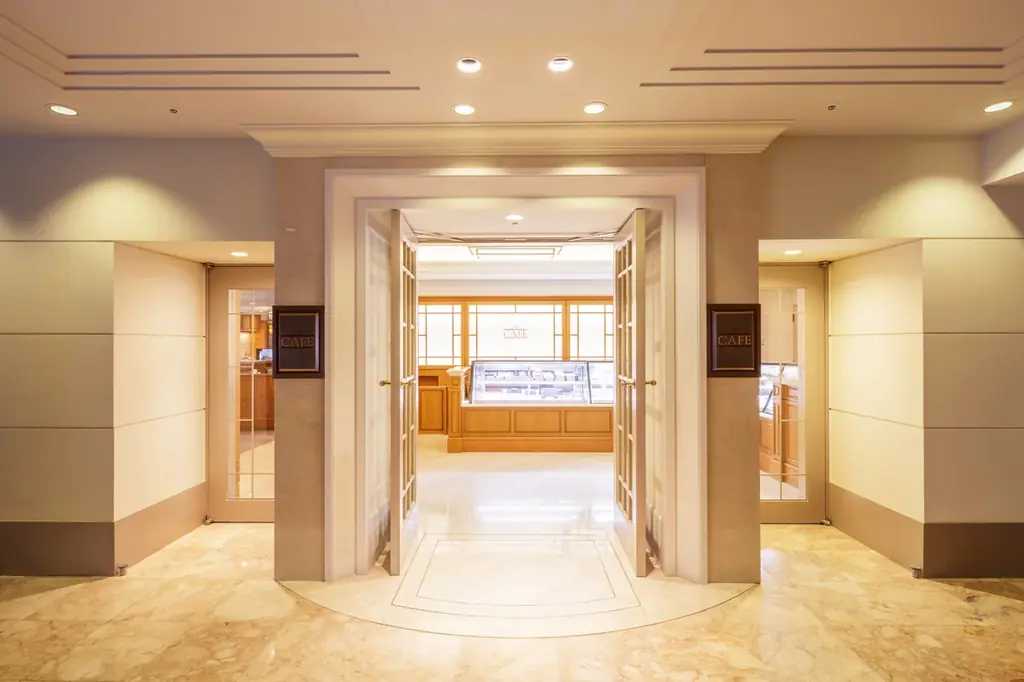 【ホテルニューグランド】華やかでエレガントな期間限定スイーツ「ブルーベリータルト」 画像 2