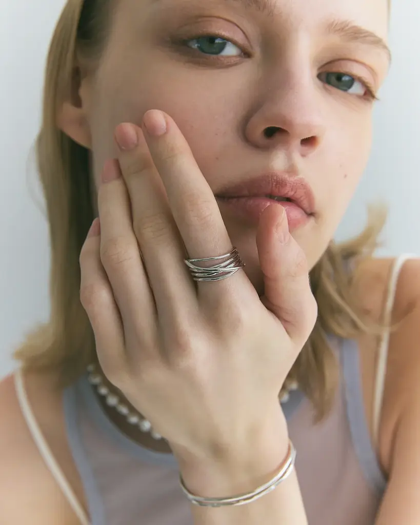 山梨発ジュエリーブランド【ANAPNOE（アナプノエ）】が阪急うめだ本店にてPOPUPを開催。今季のテーマ“光”をイメージした26SS新作ラインナップを先行発売！ 画像 10