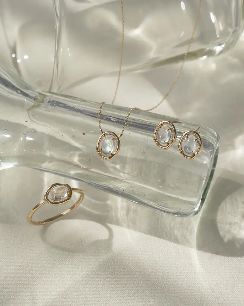 山梨発ジュエリーブランド【ANAPNOE（アナプノエ）】が阪急うめだ本店にてPOPUPを開催。今季のテーマ“光”をイメージした26SS新作ラインナップを先行発売！ 画像 5