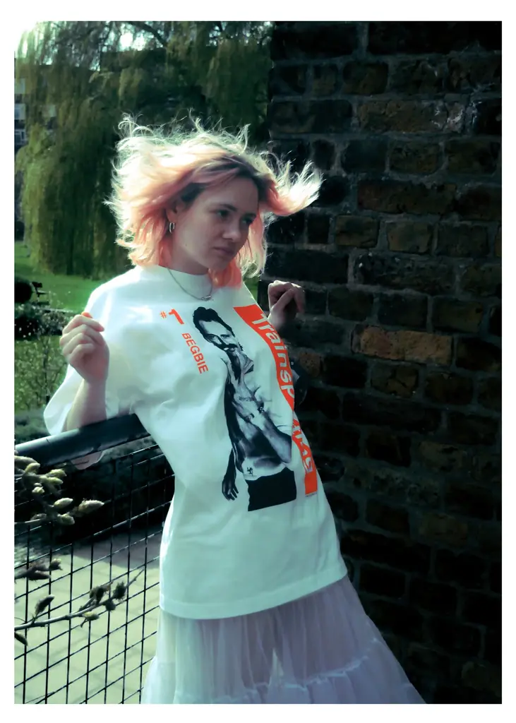 映画『トレインスポッティング』公開30周年記念 Behind the Scenes®、公式ライセンスTシャツ 第二弾を発表 -1996年の熱気を2026年へ- 画像 3