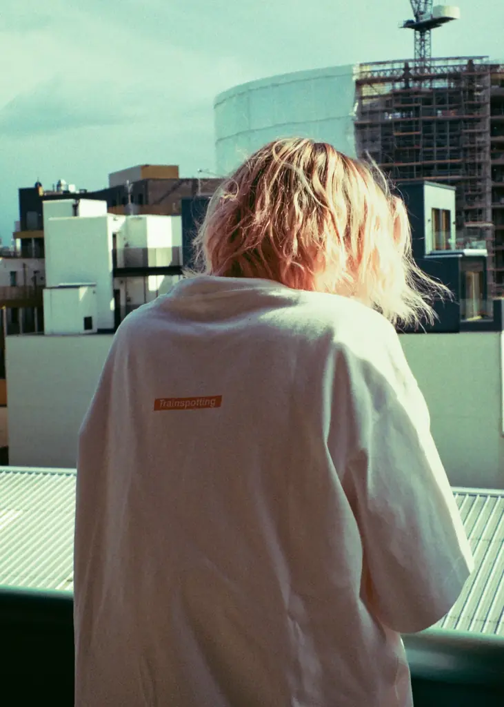 映画『トレインスポッティング』公開30周年記念 Behind the Scenes®、公式ライセンスTシャツ 第二弾を発表 -1996年の熱気を2026年へ- 画像 6