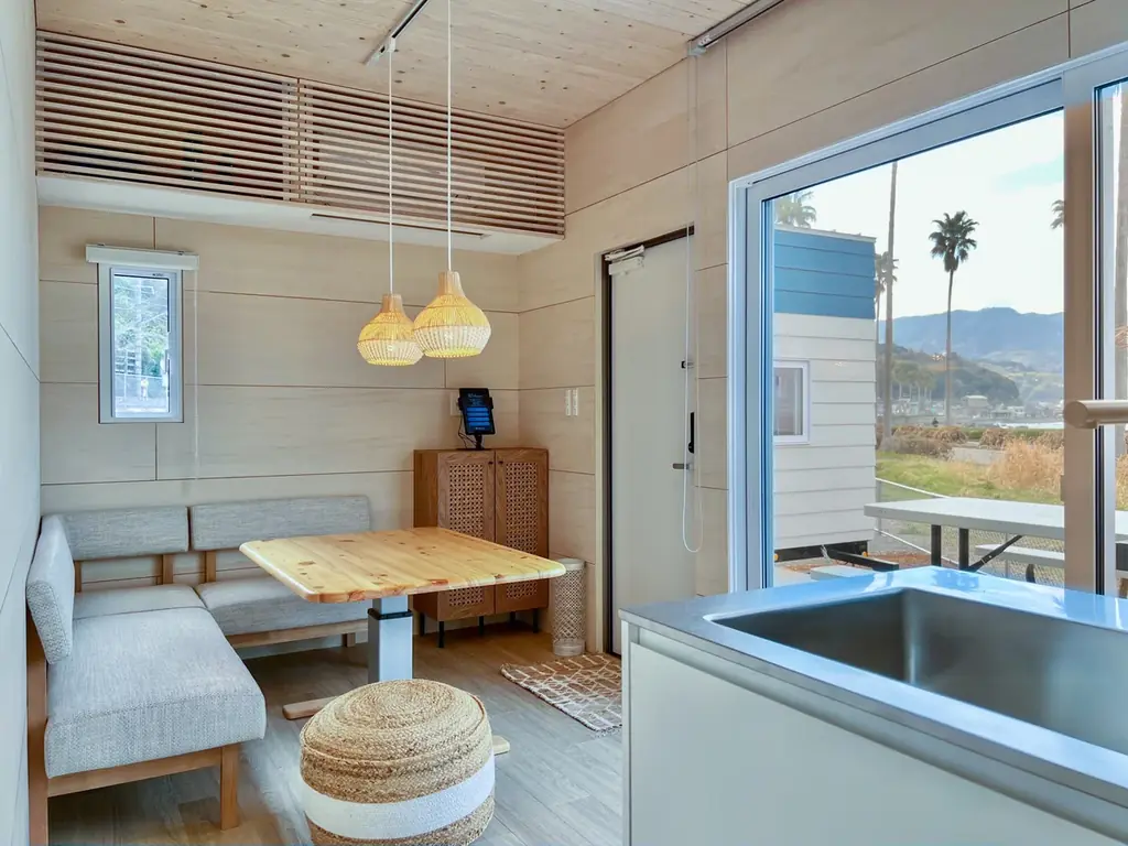 別荘サブスク「WITH SEA」初のトレーラーハウス型施設「WITH SEA 伊東」が2026年4月1日にオープン 画像 3