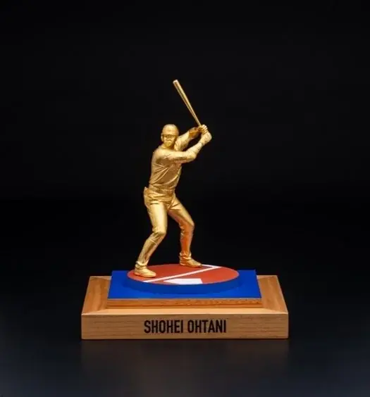 【日本橋高島屋】大谷翔平選手の等身大黄金像 二刀流が揃って登場、二体あわせた参考価格は1億1,000万円！「大黄金展」4月8日（水）より開催! 画像 3