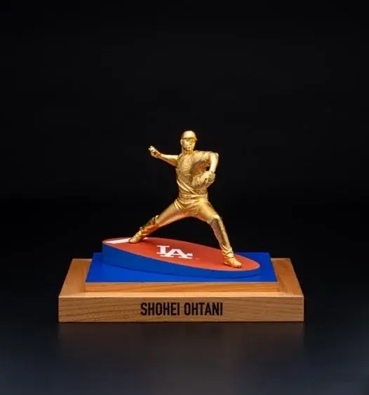 【日本橋高島屋】大谷翔平選手の等身大黄金像 二刀流が揃って登場、二体あわせた参考価格は1億1,000万円！「大黄金展」4月8日（水）より開催! 画像 4