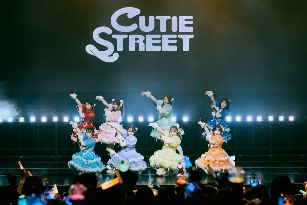 CUTIE STREET、韓国の人気音楽番組「M COUNTDOWN」初出演で話題沸騰！ パフォーマンス動画は420万回再生を突破、現地チャートでも勢い加速 画像 2