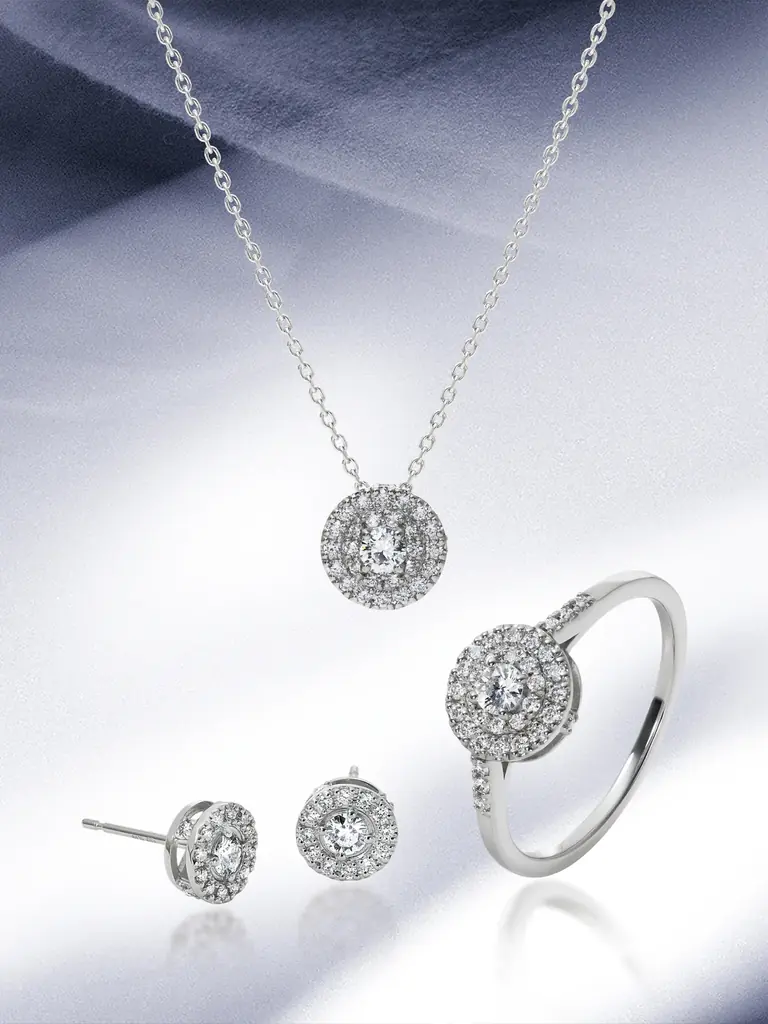 女性シンガーのKIMIKAがジュエリーブランド〈Over Excellent〉ブランドアンバサダーモデルに就任 画像 3