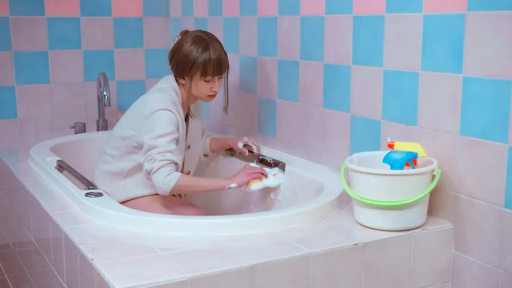 研ナオコが認知症の祖母を熱演　映画『うぉっしゅ』配信が決定！　“人を洗う” W ワークを描いた笑って泣ける話題作の新場面写真を解禁 画像 8