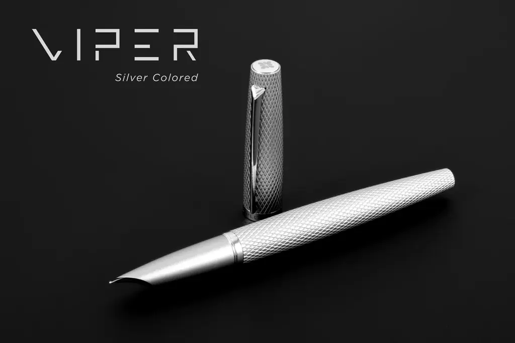 ディプロマット「バイパー」新色シルバー発売、万年筆とボールペンの仕様公開