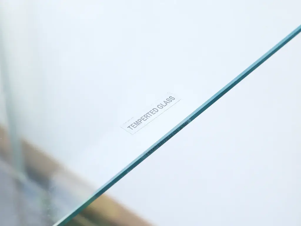 不二貿易の定番「ガラスコレクションケース」に初のハイスペックモデル登場。鍵付き・可動棚仕様でコアコレクター層へ新提案。 画像 6