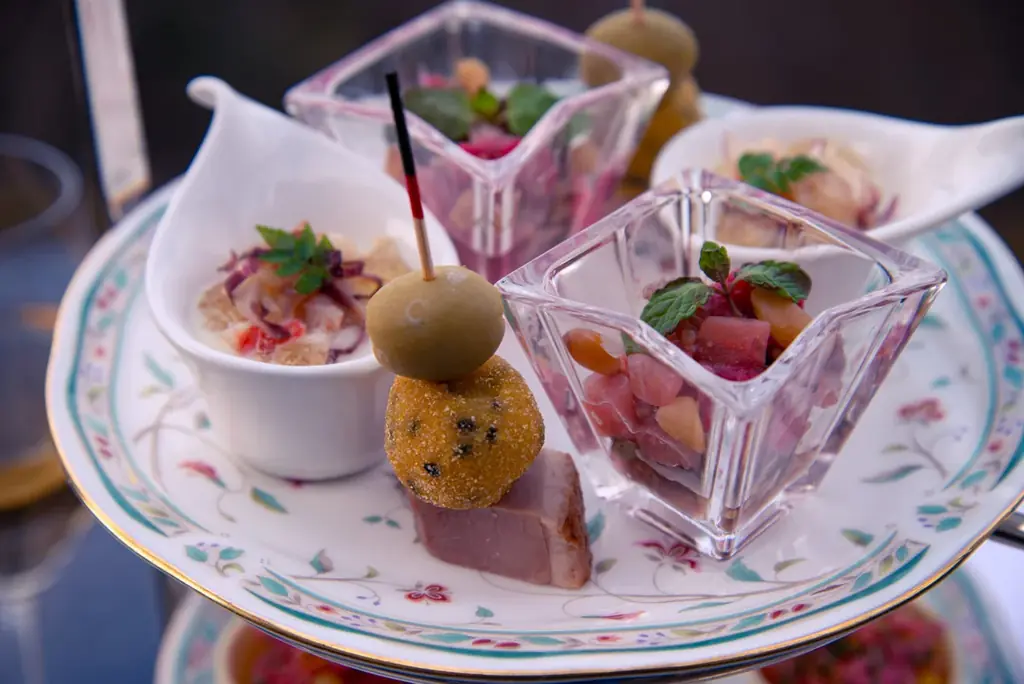 【ホテル椿山荘東京】爽やかな風を感じるテラスで、シャンパンを片手に季節のオードブルを満喫「Twilight Bubble Terrace」 5月1日よりスタート 画像 2