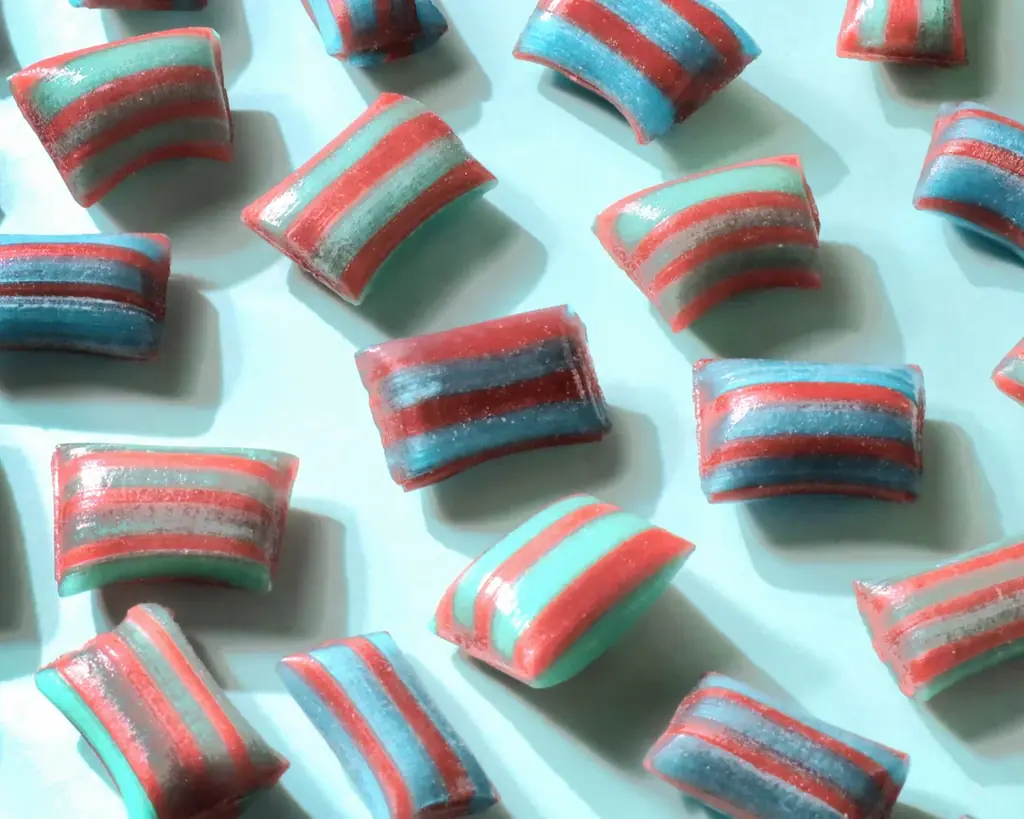 ザクザク65層に“チョコミント脳”？！クセになる新体験　食感もビジュアルも振り切った、マニア仕様スイーツ　全8種PAPABUBBLEのチョコミントシリーズ　4月16日より発売 画像 10