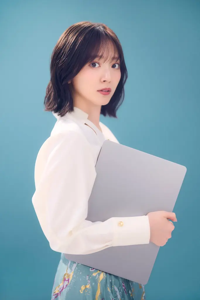 SHElikes、鈴木愛理さんがストーリーテラー役で出演 受講生が“自分の人生を取り戻す”実話をもとにしたドキュメントドラマを公開 画像 17