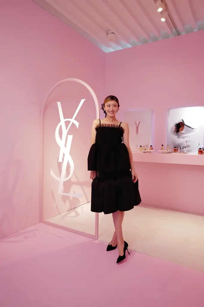 新“ふわじゅわ”リップ「YSL ラブヌード リップスティック」のポップアップイベント「YSL LOVENUDE HOTEL TOKYO 」に、大平修蔵、鈴木 えみ、谷まりあ、山田優ら豪華ゲストが来場 画像 4