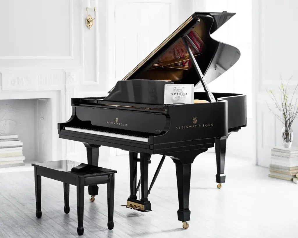 【期間限定！】小樽の歴史と名曲が響き合う9日間。ルタオ運河プラザ店は4月4日（土）より、世界最高峰のピアノ「スタインウェイ」による自動演奏イベントを開催。 画像 3