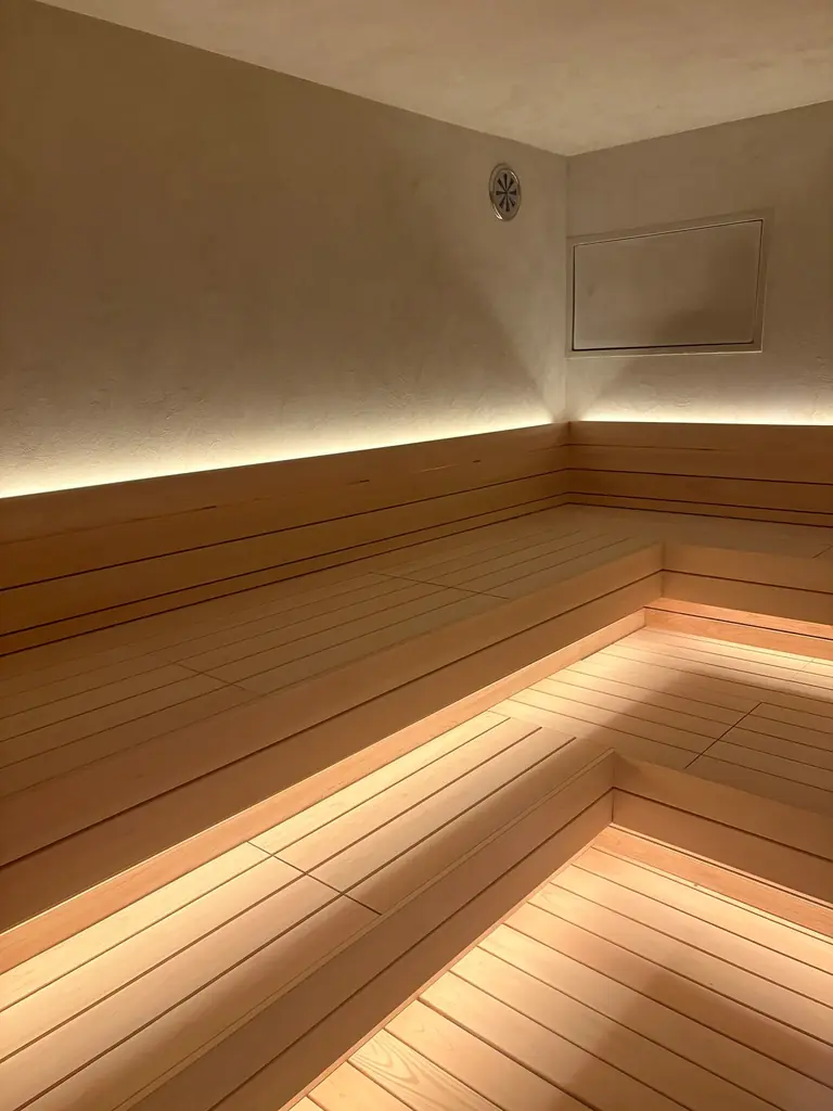 【実写初公開】善光寺の経蔵を彷彿とさせる「木造宝形造り」の一軒家サウナ。山路哲生建築設計事務所が手掛ける『SAUNAGA』が、明日4/4よりプレオープン 画像 3