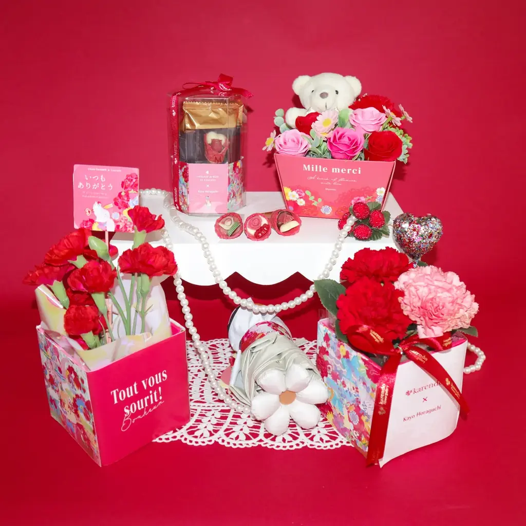 まるでアートな花ギフト　フラワーショップ「karendo（カレンド）」×「ホラグチカヨ」、母の日限定コレクションを新発売 画像 1