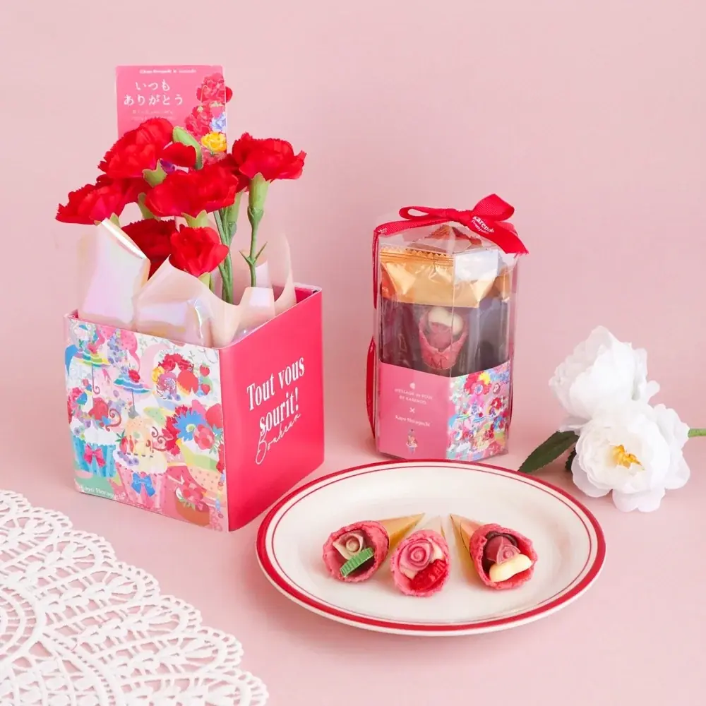 まるでアートな花ギフト　フラワーショップ「karendo（カレンド）」×「ホラグチカヨ」、母の日限定コレクションを新発売 画像 3