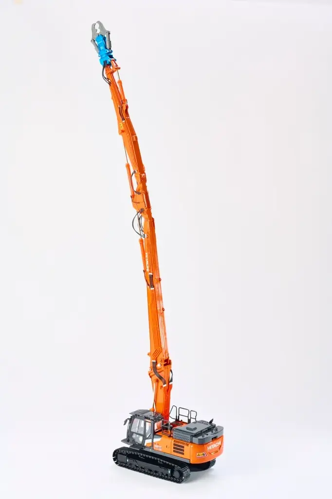 日立建機日本、数量限定「ZX350LCK-7 マルチブーム仕様機」ミニチュアモデルを発売 画像 2