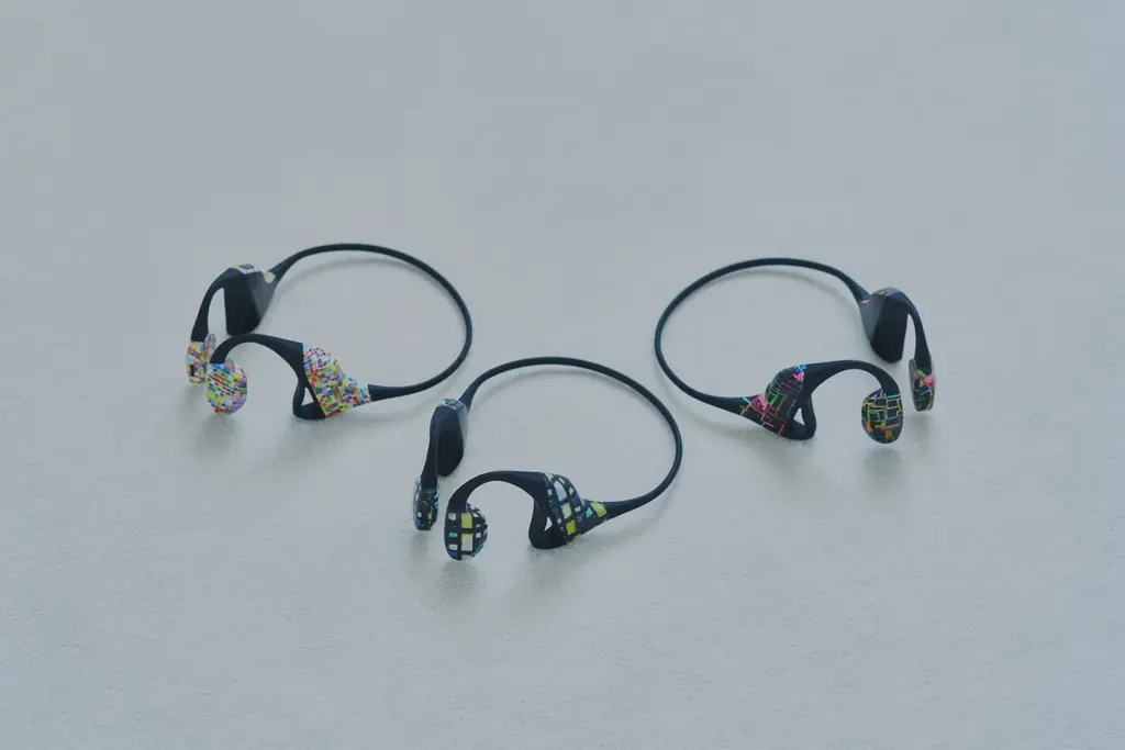 世界初※1のガンマ波サウンド™搭載「kikippa イヤホン」とコラボレーション！ヘラルボニー、契約作家のアートを纏った「kikippa イヤホン HERALBONY モデル」を数量限定ローンチ 画像 3