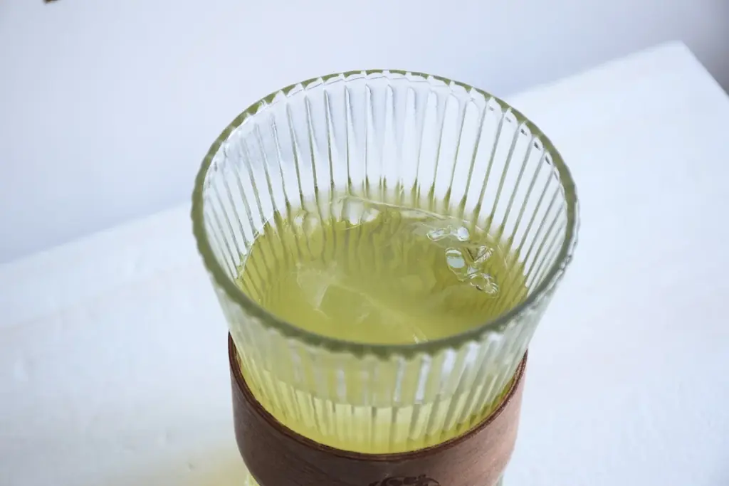 ふわり、舞い上がる春風。桜香るノンアル「玄米茶88 桜」新発売。酒米・山田錦を使った玄米茶専門ブランドから、一年中いつでも〝季節を飲む〟フレーバーティーのシリーズがスタート。 画像 6