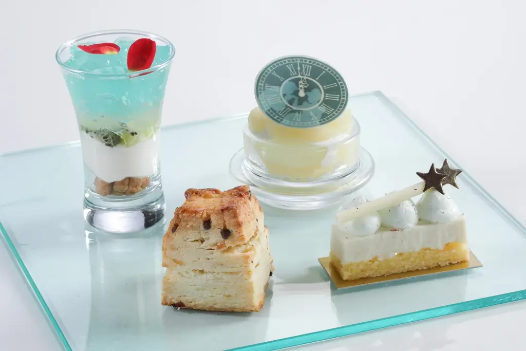 【シェラトン都ホテル大阪】憧れのプリンセス「シンデレラ」の世界をスイーツで表現「プリンセスアフタヌーンティー ～シンデレラ～」販売 画像 3