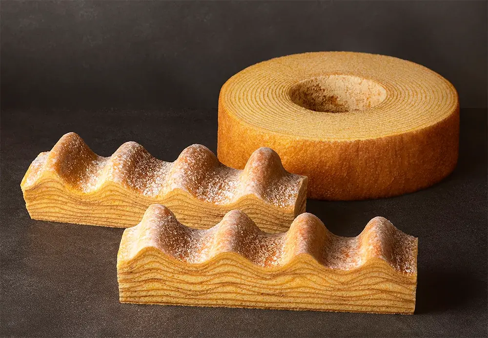 【初登場】バームクーヘン専門店「ねんりん家」が高松オルネに期間限定OPEN！春限定の新作“苺バター”のマウントバームも登場 画像 2