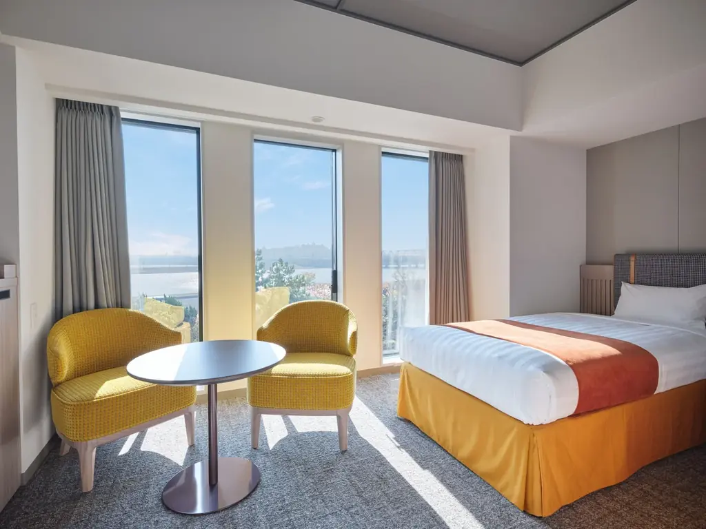 【期間限定キャンペーン】4/25〜7/17宿泊者全員対象 プール利用料無料＆K6ディナーでピザ1枚無料｜Premium hotel MONday 舞浜ビューⅠインフィニティプール 4/25 OPEN！ 画像 12