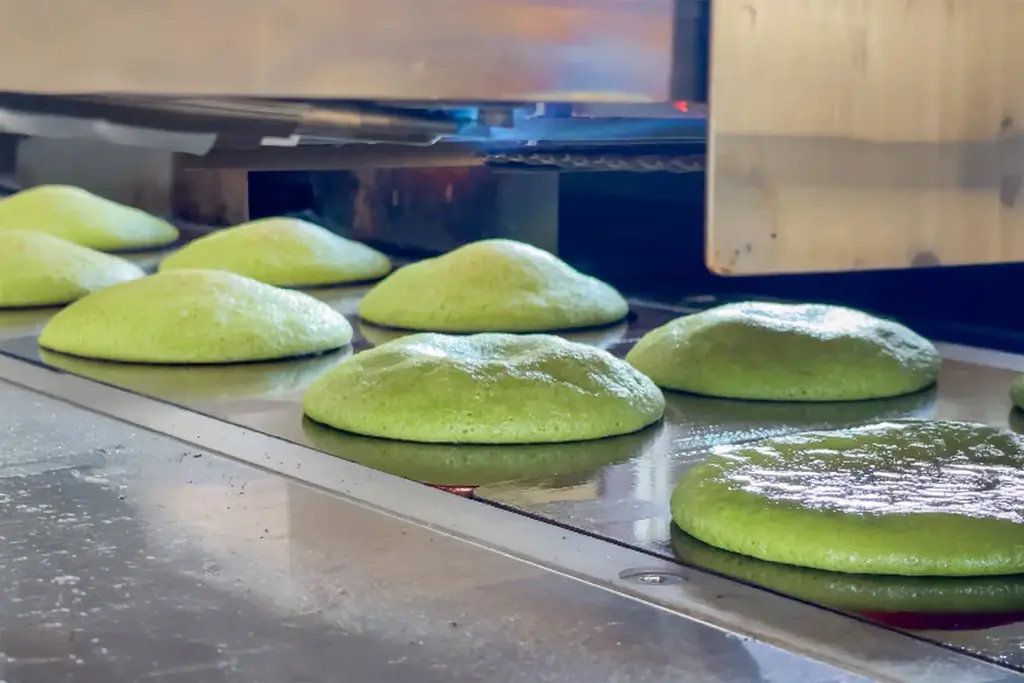 【“利き茶日本一”の茶匠が厳選】一番茶のみ使用の抹茶どら焼き「茶通美」が、どら焼きの日に登場！ 画像 12