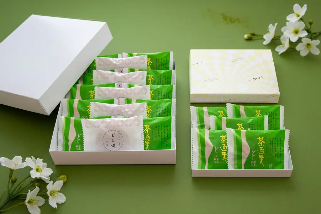 【“利き茶日本一”の茶匠が厳選】一番茶のみ使用の抹茶どら焼き「茶通美」が、どら焼きの日に登場！ 画像 17