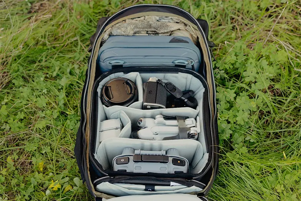 【ピークデザイン新商品】アウトドアバッグに新色が登場！無限のカスタマイズを提案する軽量バッグに、自然と調和する「Kelp（ケルプ）」カラーを新たにラインナップ。 画像 11