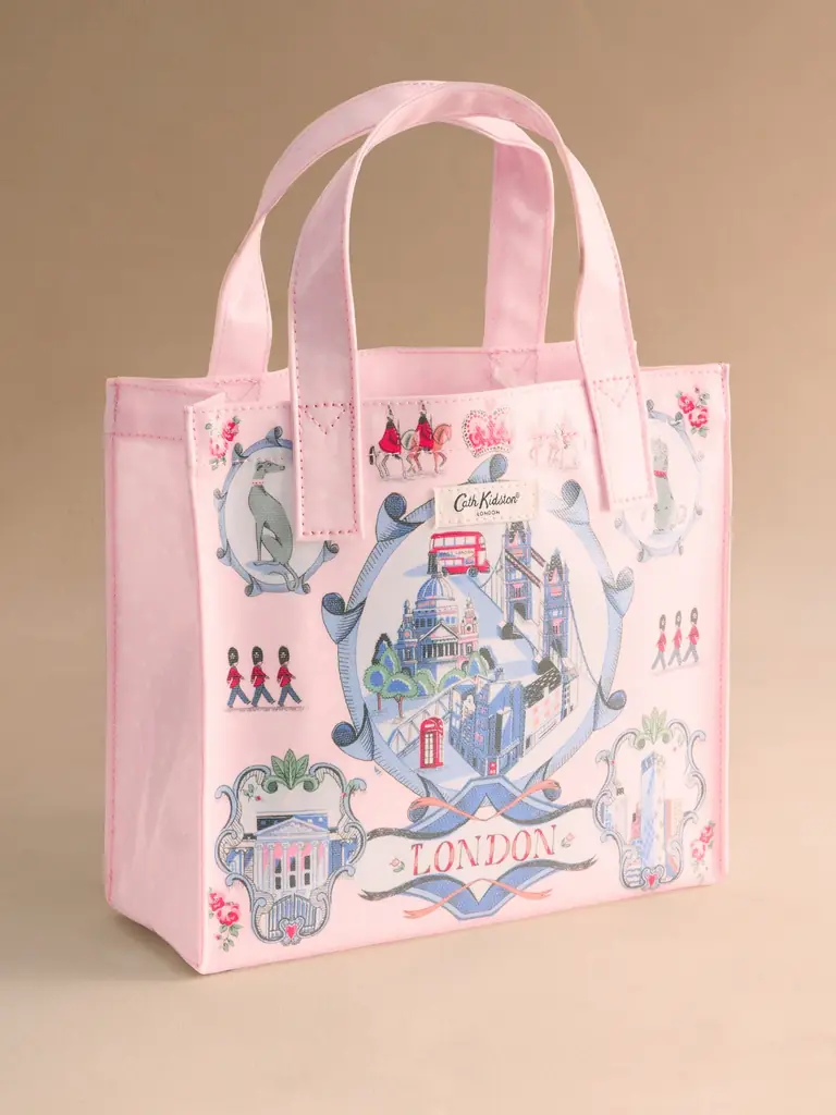 【Cath Kidston】トートやアクセサリーポーチなど、旅行の季節にぴったりなトラベルシリーズ＆PVCの新作ブックバッグが登場！ 画像 26
