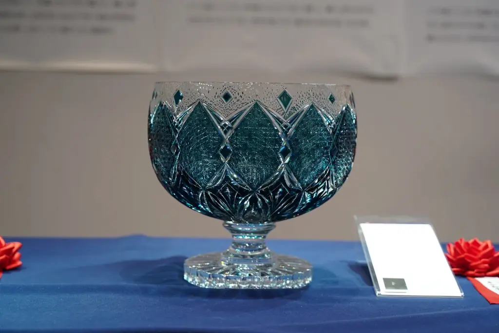 第38回「江戸切子新作展」を銀座で開催中 表現と職人の多様化と課題への取り組み 画像 6