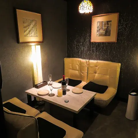 海老とチーズの圧倒的存在感　新宿「Ark Lounge」が話題の体験型パスタを期間限定販売 画像 5