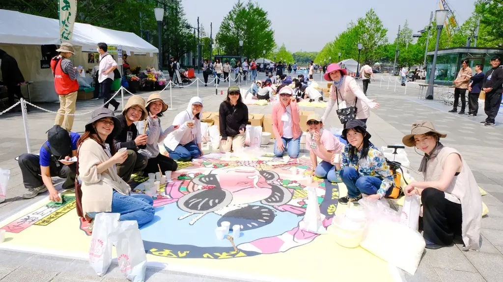 昼はアート、夜は舞台。花が東京を変える3日間。東京・丸の内が“花の祝祭空間”に。TOKYO FLOWER CARPET 2026。花絵25周年とポケモン30周年特別企画「花祝い」開催！ 画像 8