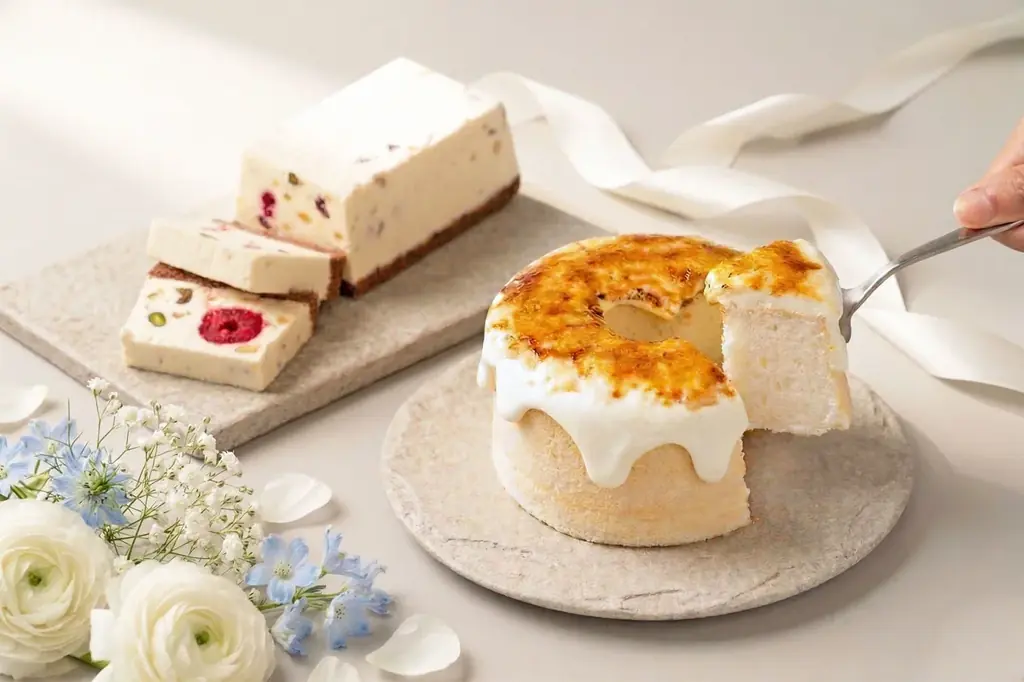 5周年記念、シフォン×カッサータ30セット限定発売