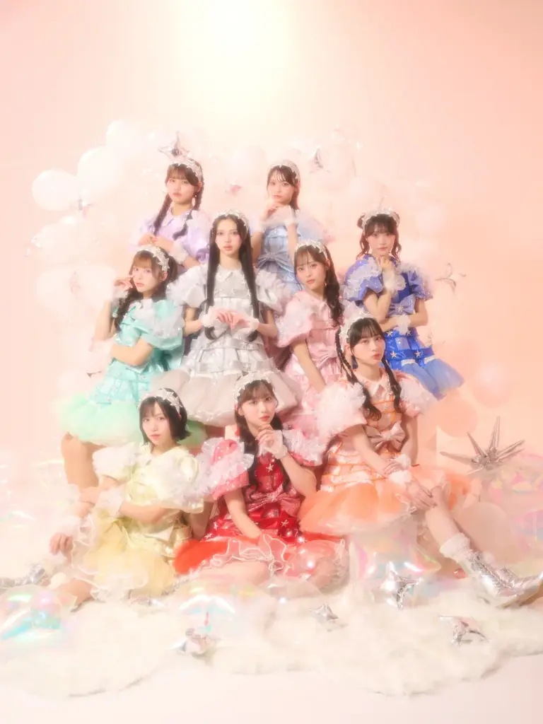 ５グループ総勢３８名の初披露含む１５４点の衣装が集結　『～ＫＡＷＡＩＩ ＬＡＢ．衣装展～ＫＡＷＡＩＩ ＣＬＯＳＥＴ ｉｎ 大丸東京店』初開催 画像 5