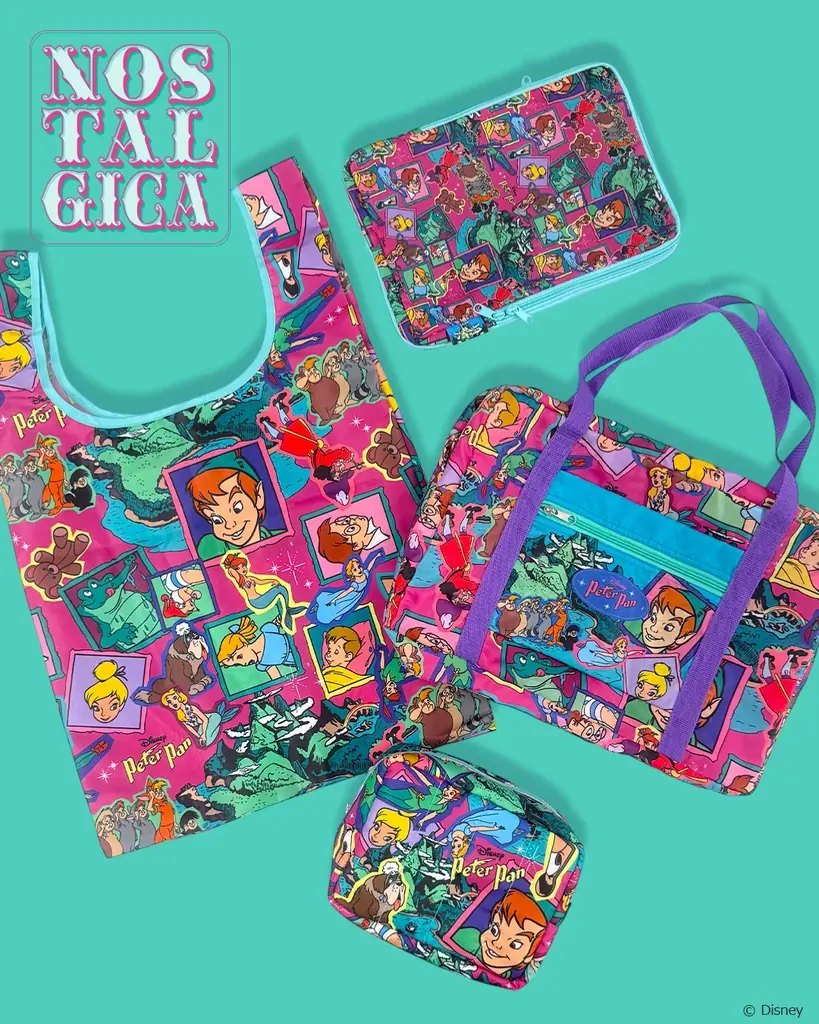 【4/7発売】ディズニーキャラクターをカラフルな総柄で楽しむ＜ノスタルジカ＞シリーズより、春のレジャーにぴったりなバッグ＆ポーチが登場 画像 12