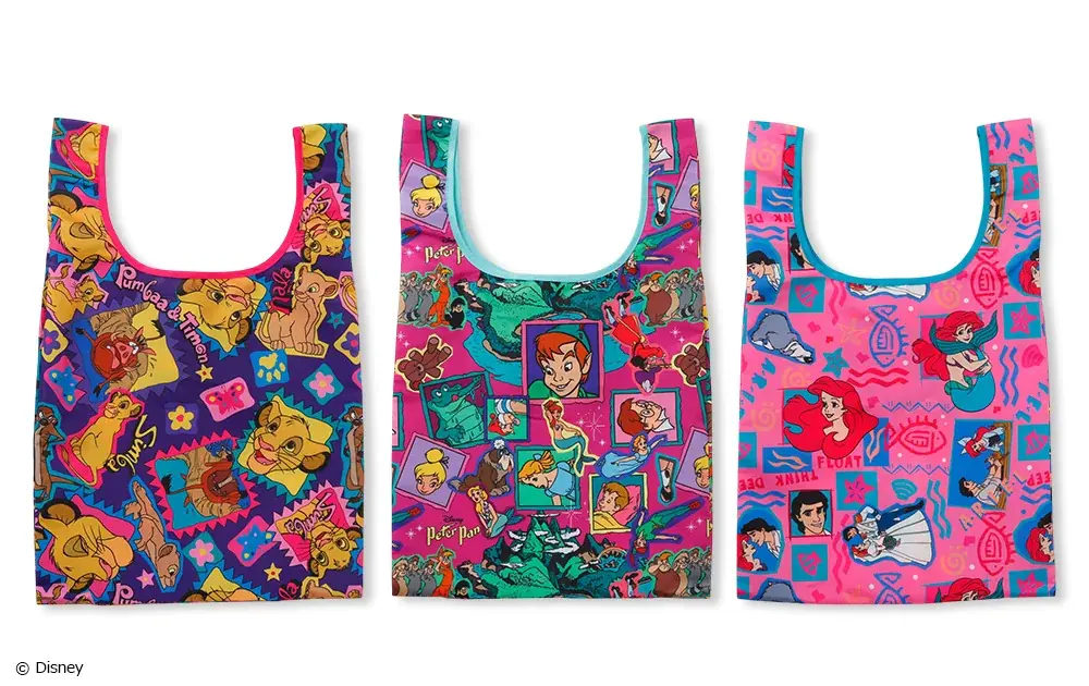 【4/7発売】ディズニーキャラクターをカラフルな総柄で楽しむ＜ノスタルジカ＞シリーズより、春のレジャーにぴったりなバッグ＆ポーチが登場 画像 3