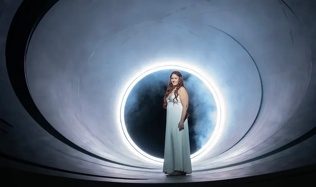 4/24(金)公開：「百万人に一人の歌声!」稀代のソプラノが挑む、ワーグナーの最高傑作。《トリスタンとイゾルデ》予告・プロモーション映像＆場面写真 一挙解禁！ 画像 2