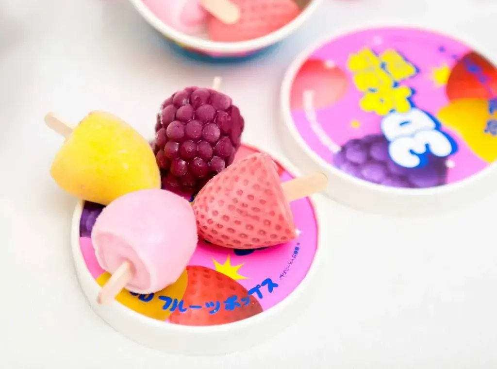 昨年の人気商品「3Dアイス」がひとくちサイズの詰め合わせになって登場！4つの味を楽しめる「3Dフルーツポップス」が新発売！ 画像 5