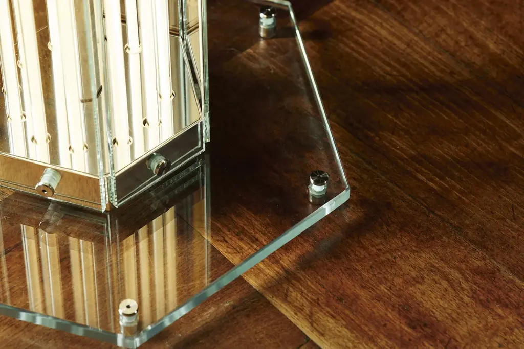 【トーヨーキッチンスタイル先行発売】FLOSの最新作商品が登場！タイムレスでノスタルジックな照明「スーパーワイヤーT」 画像 5