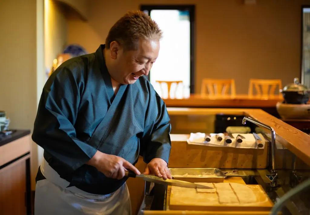 「和菓子の姿で、洋菓子を超える。」菓子たかむらの新作カスタード2品日本料理の技から生まれた「八衣カスタード」「菓子たかむら特製シュークリーム」を4月13日（月）より発売 画像 4