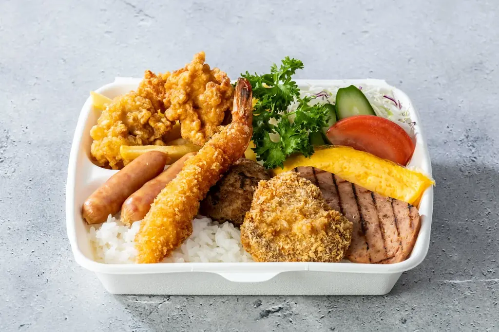 【南国リゾート×サウナ×沖縄グルメ体験】サウナ後にプールサイドで楽しめる全12種のサ飯が登場 | 沖縄・ラグナガーデンホテル 画像 2