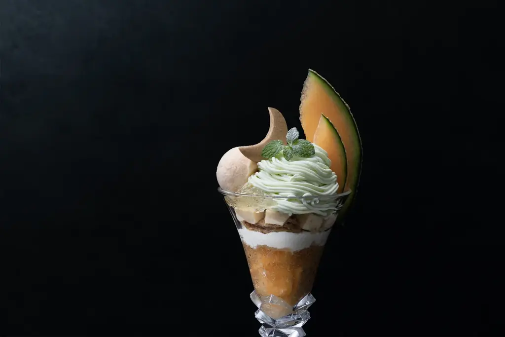 爽やかに春を感じるパフェ「果房 メロンとロマン」からパフェ２種登場 画像 4