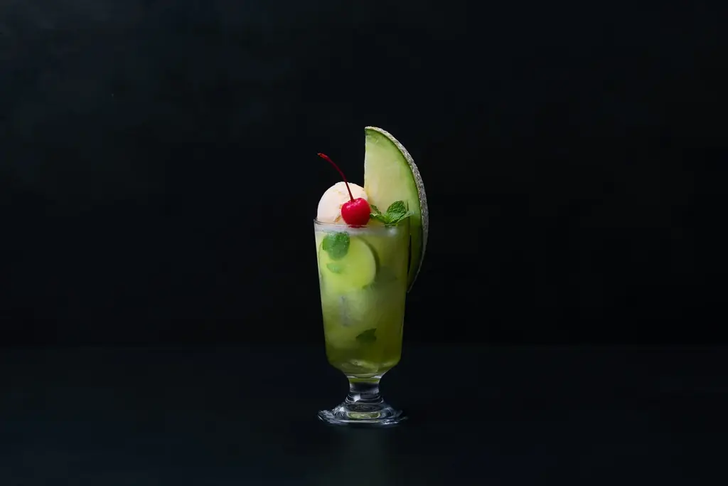 爽やかに春を感じるパフェ「果房 メロンとロマン」からパフェ２種登場 画像 5